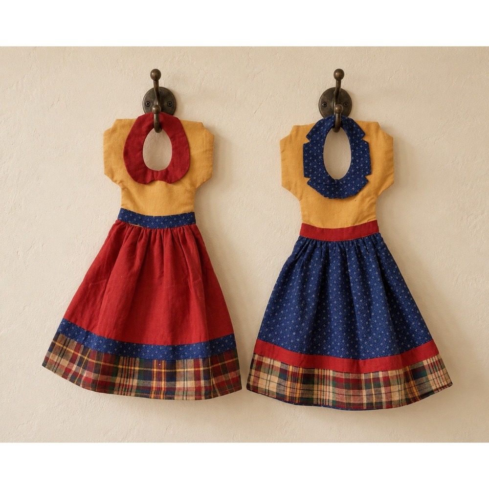 VTG Kitchen Tea / Cup Towel Dress Set Of Two Cabinet Knob / Door Hanger *NOS*